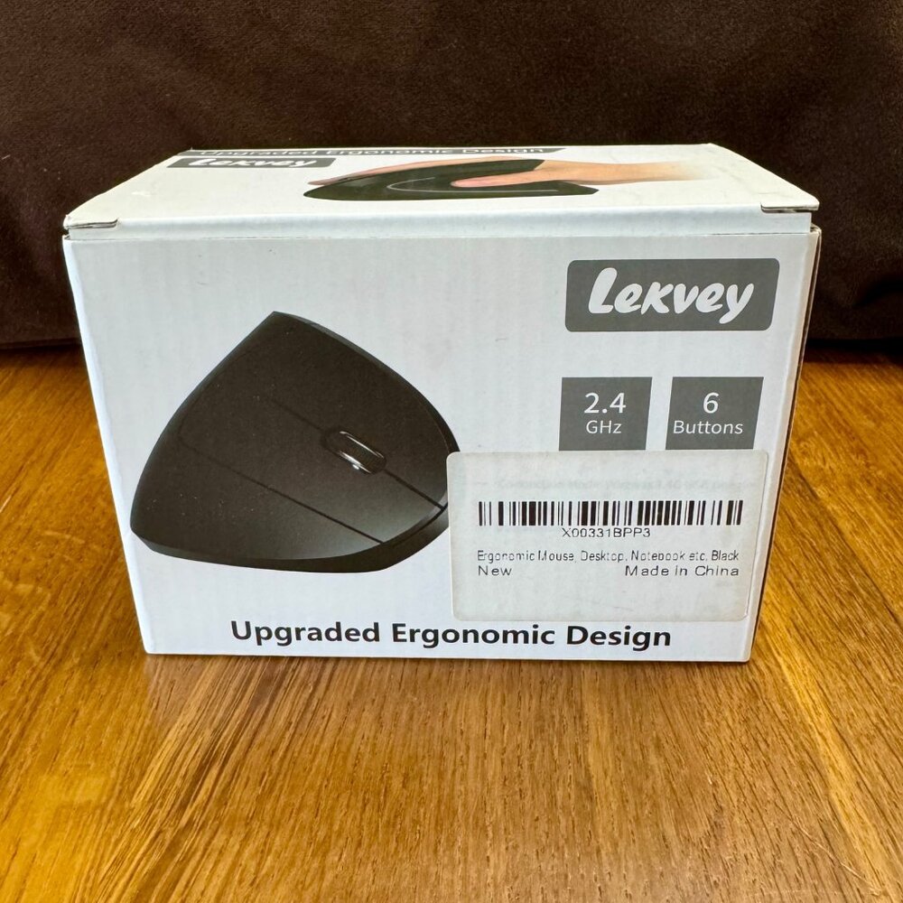 LEVKEY Wireless Ergonomic Mouse 2.4GHz Vertical Mouse Rechargeable Black NEW Box - Picture 7 of 8